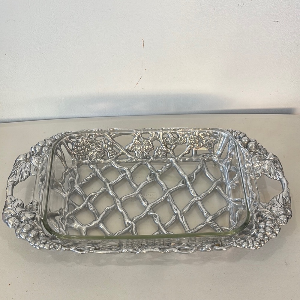 Elegant Silver Glass Arthur Court Baking dish - Picture 2 of 5
